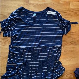 Brand new maternity short sleeve navy blue top